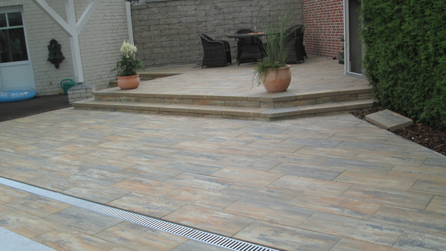 Terrassenplatte Palais