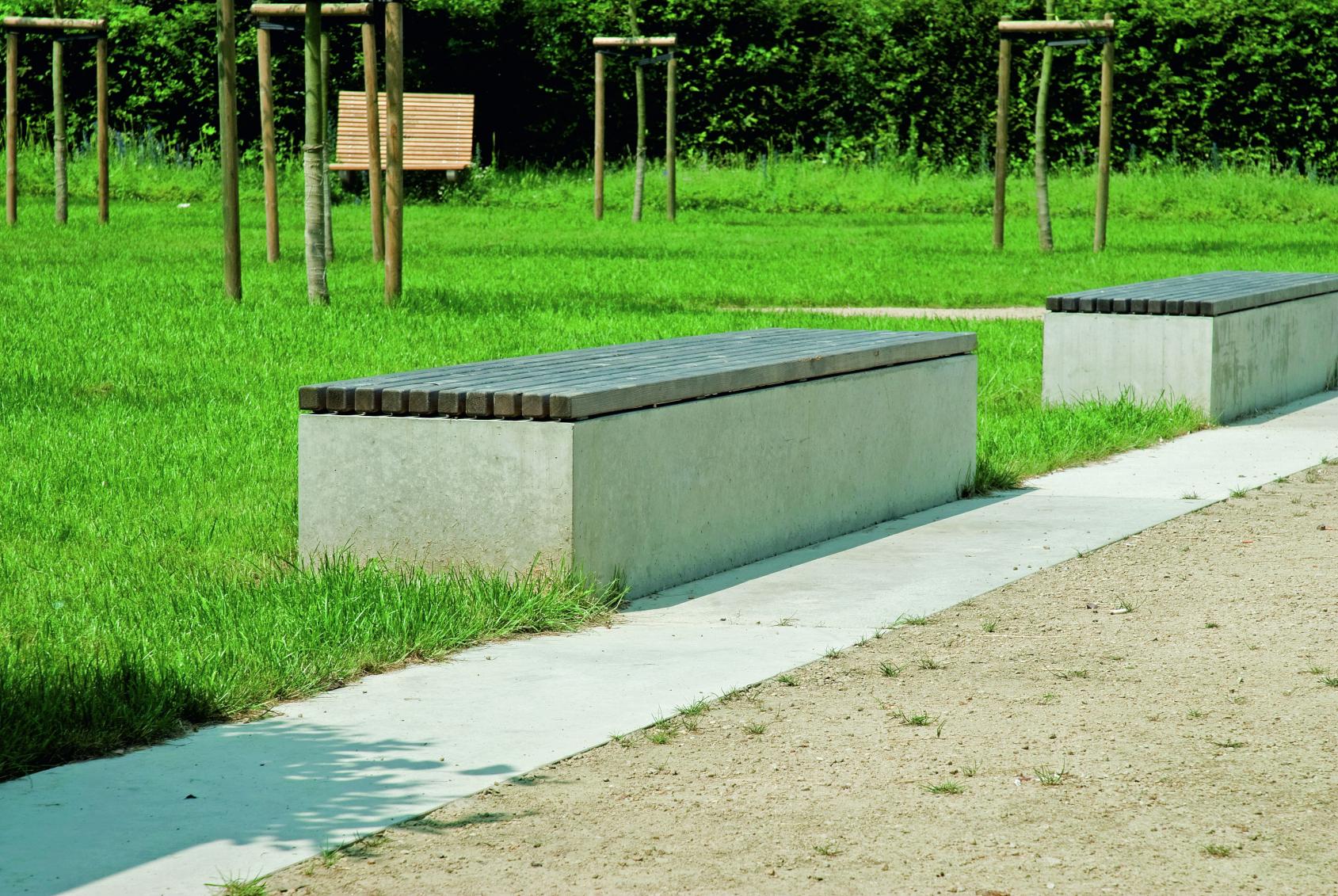 SichtbetonSitzblöcke nach Kundenwunsch gefertigt