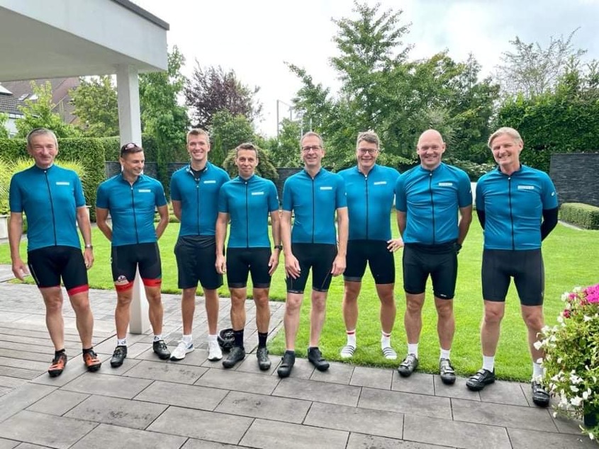Gruppenfoto von REKERS Radfahrern Gruppenfoto von REKERS Radfahrern